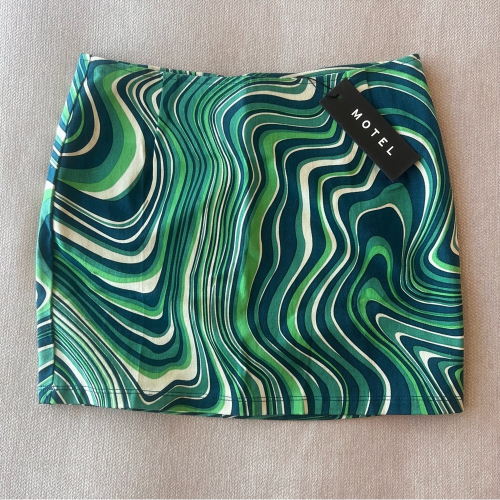 Princess Polly Motel Rocks Green Wavy Funky Retro Mini Skirt Rave Club XS NWT